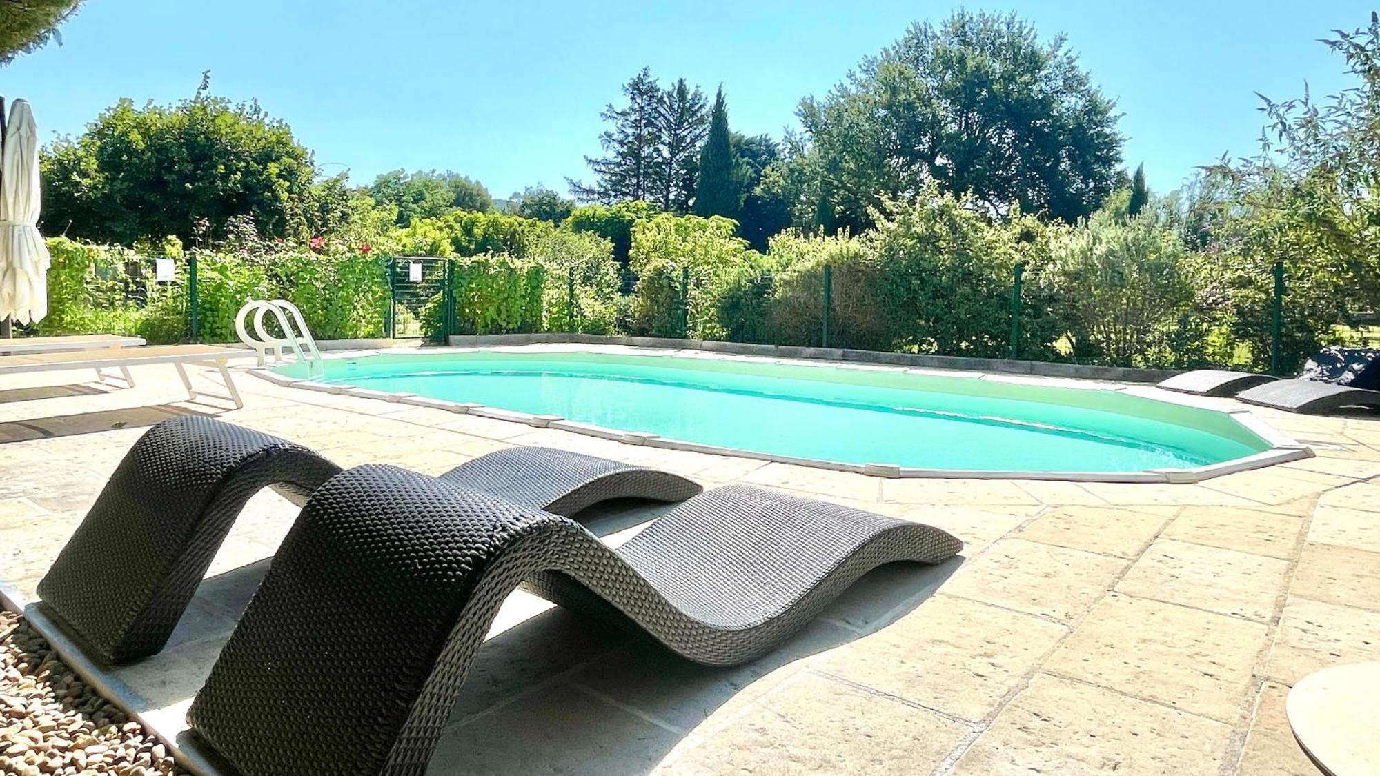 Rendez-Vous Avec Les Cigales - Gite 6 Personnes 100M2 - Piscine Privee - Climatisation Шеваль Блан Экстерьер фото